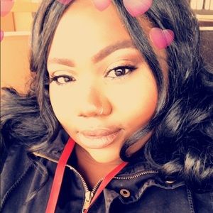 Meet your Posher, Lizz